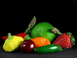 vegetables-asparagus-limes-strawberries-peppers-cheeries_w725_h5 - online jigsaw puzzle - 117 pieces