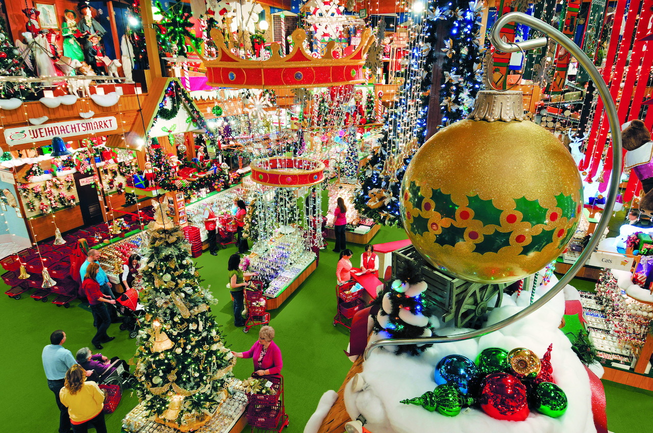 Bronner's Store