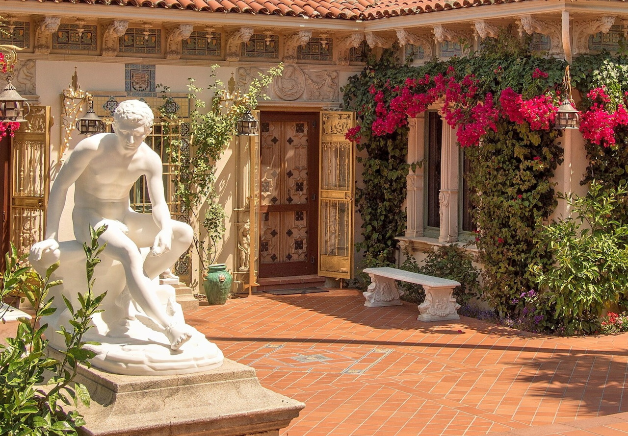 U.S. Garden Interior