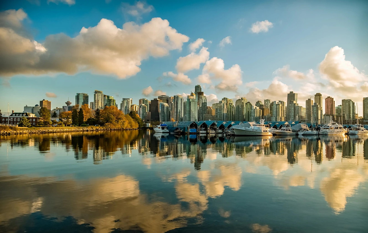 🍁 CANADÁ
